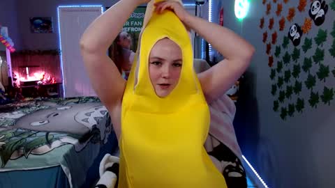 Jennah online show from 10.04.25