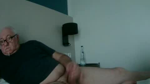 synek65 online show from 01.17.25