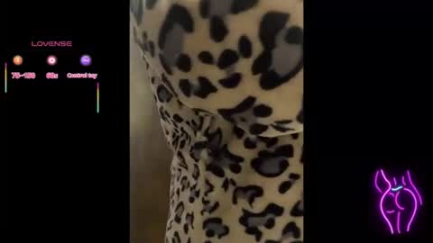 Snapshot of synfulsymone9 chatting on 02.09.26 syn online show from 02.09.26