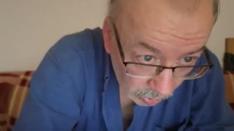 Snapshot of szaszinno6669068 chatting on 09.14.25 szaszinno6669068 online show from 09.14.25