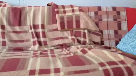 Snapshot of szaszinno6669068 chatting on 10.21.25 szaszinno6669068 online show from 10.21.25