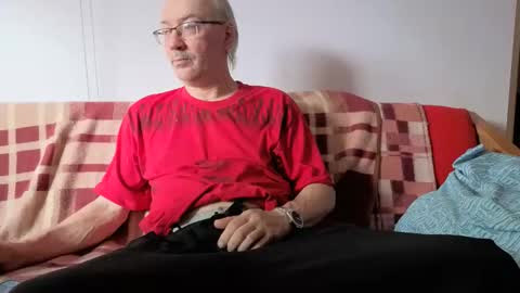 Snapshot of szaszinno6669068 chatting on 10.23.25 szaszinno6669068 online show from 10.23.25