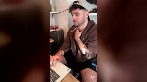 Snapshot of t13fo chatting on 02.24.26 Trey online show from 02.24.26
