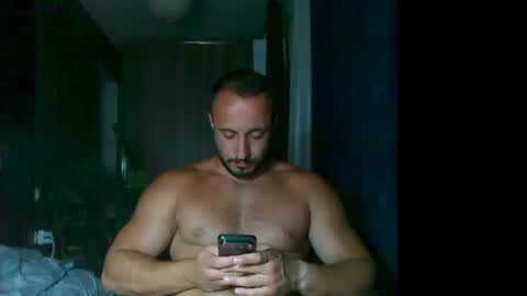 Snapshot of t_huracane chatting on 07.25.26 Huracane online show from 07.25.26