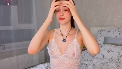 Snapshot of t_tragedienne chatting on 02.01.26 Heeey im Helena3 -- fav555100333 -- pvts only premium and after my public show 3 online show from 02.01.26