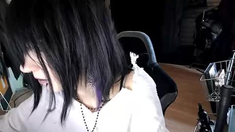 Lina online show from 02.15.26