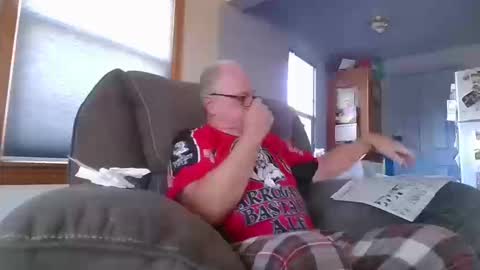 Snapshot of tacrunner66_ chatting on 10.13.25 tacrunner66_ online show from 10.13.25