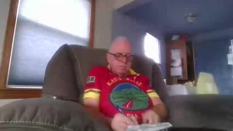 Snapshot of tacrunner66_ chatting on 10.17.25 tacrunner66_ online show from 10.17.25