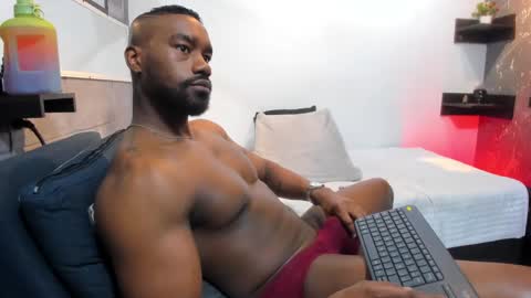 Snapshot of tafari_1 chatting on 12.05.24 Tafari Zulu online show from 12.05.24