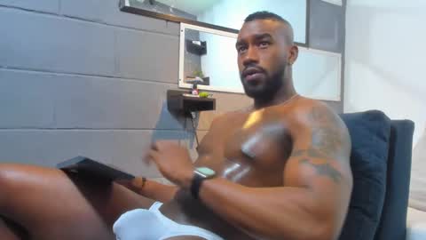 Snapshot of tafari_1 chatting on 12.31.24 Tafari Zulu online show from 12.31.24