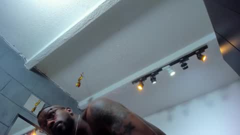 Snapshot of tafari_1 chatting on 11.04.25 Tafari Zulu online show from 11.04.25