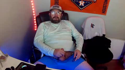 TaintNuzzler online show from 01.10.25