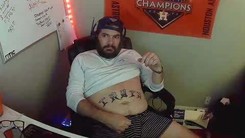 TaintNuzzler online show from 02.13.25