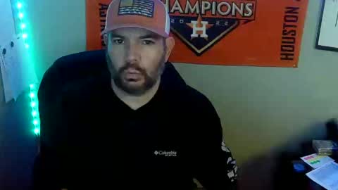 TaintNuzzler online show from 02.19.25