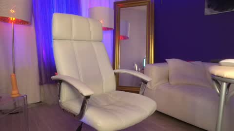 Margo online show from 02.09.25