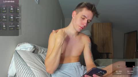 Snapshot of taisonbrownx chatting on 02.15.25 Taison online show from 02.15.25