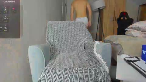 Snapshot of taisonbrownx chatting on 02.26.25 Taison online show from 02.26.25