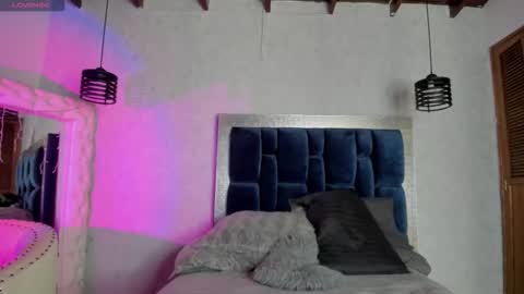 Taissa online show from 12.19.25