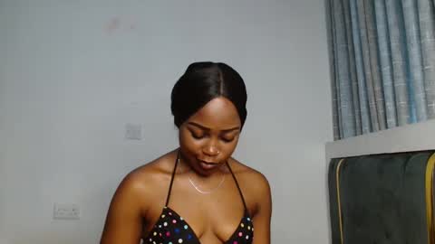 Taisy online show from 11.20.25