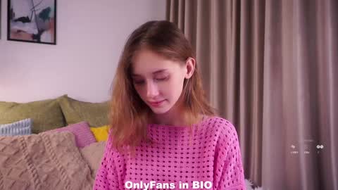 Mia online show from 11.29.25