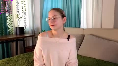 Molly online show from 02.23.26