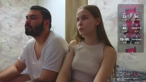 Snapshot of taiti_fox_cub chatting on 10.15.25 taiti_fox_cub online show from 10.15.25