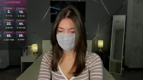 Sasha online show from 10.13.25