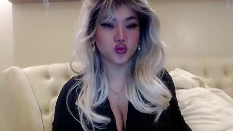 Snapshot of takemeinheaven1 chatting on 02.16.25 Lena online show from 02.16.25