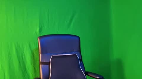 Snapshot of takkm chatting on 10.04.25 Takkm online show from 10.04.25