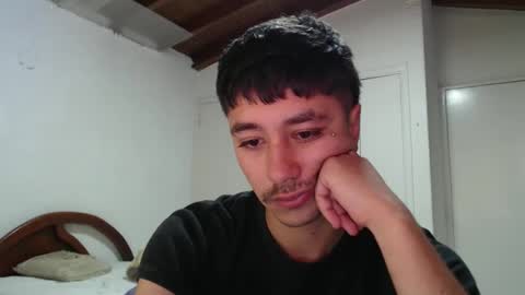 Snapshot of talhi_ chatting on 12.31.24 talhi_ online show from 12.31.24