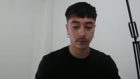 Snapshot of talhi_ chatting on 10.25.25 talhi_ online show from 10.25.25