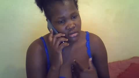 Snapshot of taliah254 chatting on 02.12.25 taliah254 online show from 02.12.25