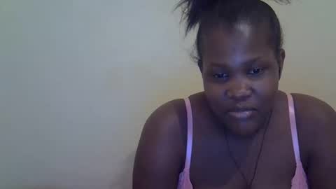 Snapshot of taliah254 chatting on 02.12.25 taliah254 online show from 02.12.25