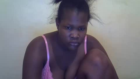 Snapshot of taliah254 chatting on 02.15.25 taliah254 online show from 02.15.25