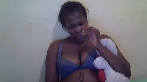 Snapshot of taliah254 chatting on 02.15.25 taliah254 online show from 02.15.25