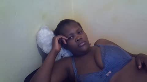 Snapshot of taliah254 chatting on 02.15.25 taliah254 online show from 02.15.25