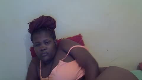 Snapshot of taliah254 chatting on 02.22.25 taliah254 online show from 02.22.25