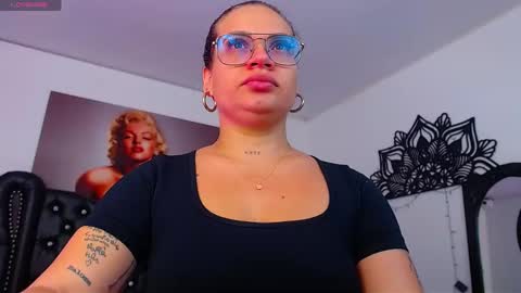 taliana36 online show from 10.16.25