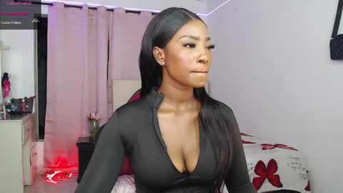 taliana  modelo independiente online show from 02.19.25