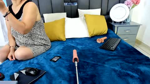 tali  online show from 12.19.24