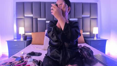 tali  online show from 10.31.25