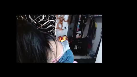 Snapshot of talianha chatting on 10.24.25 talianha online show from 10.24.25