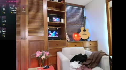 Talia peach online show from 05.29.26