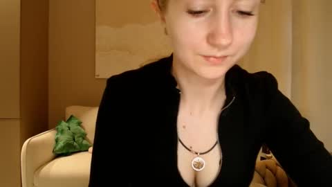  Kira  online show from 01.10.25