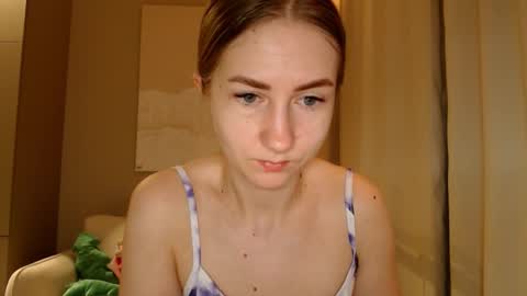 Kira  online show from 01.17.25