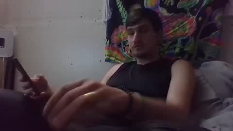 tallerandhandsomer online show from 11.18.25