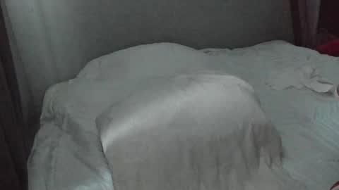 first stream was very fun grateful for every follow and super active chat online show from 02.25.26