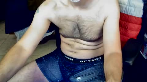 talltannhandsome online show from 10.03.25