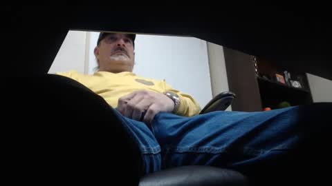 Snapshot of talltexxxan chatting on 11.04.25 talltexxxan online show from 11.04.25