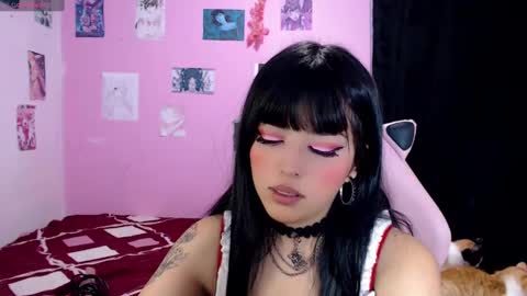 Alejandra Independent model online show from 12.21.24